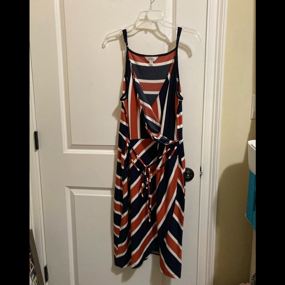 Stripe Dress - Picture 6 of 8